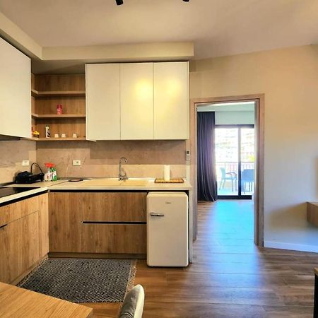 Flori Apartments ساراندا المظهر الخارجي الصورة