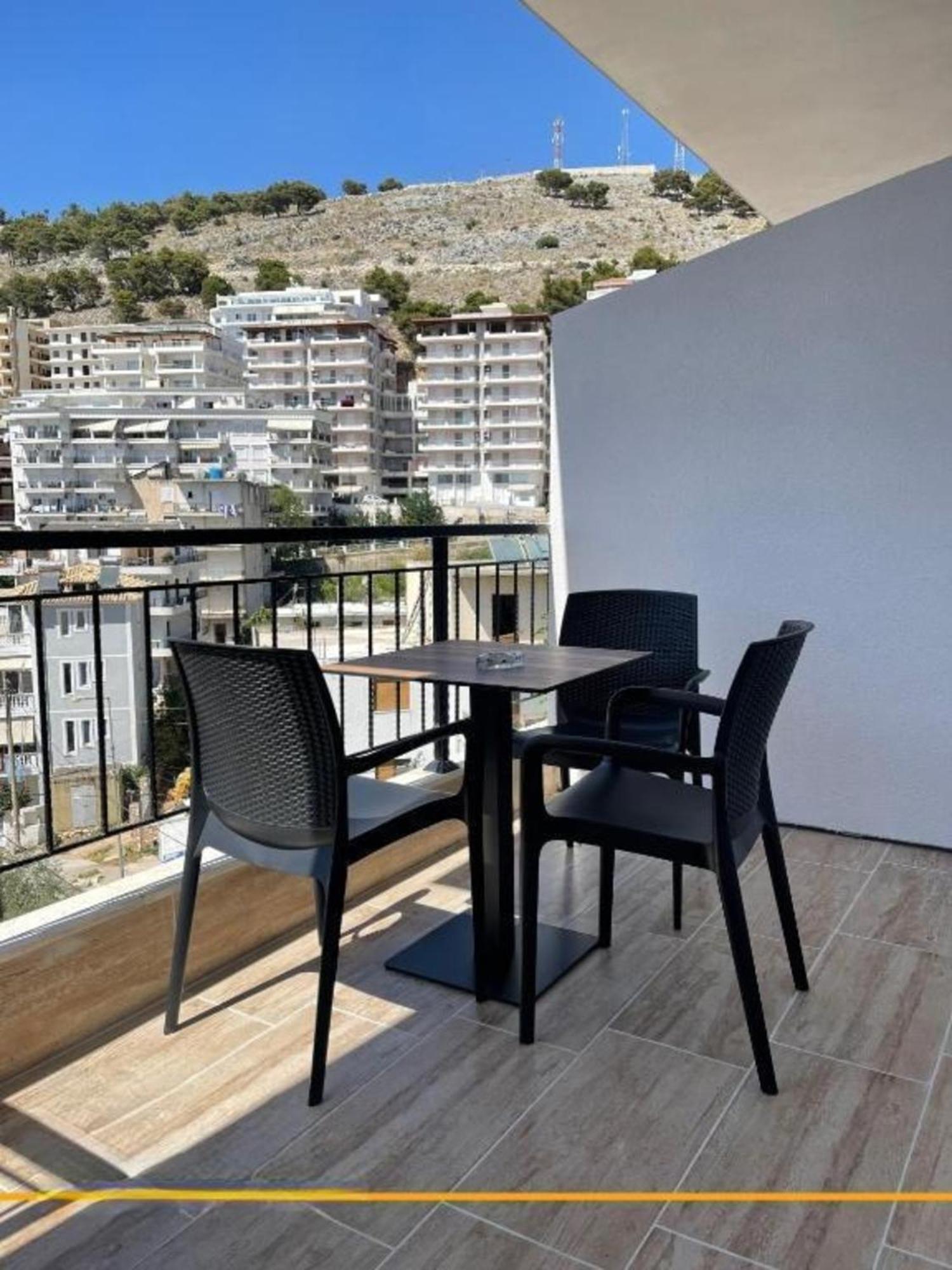 Flori Apartments ساراندا المظهر الخارجي الصورة